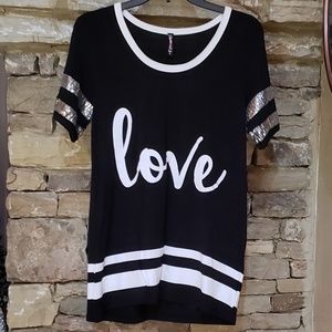 Cute Bling Electric Pink Love Tee - Sz. Small
